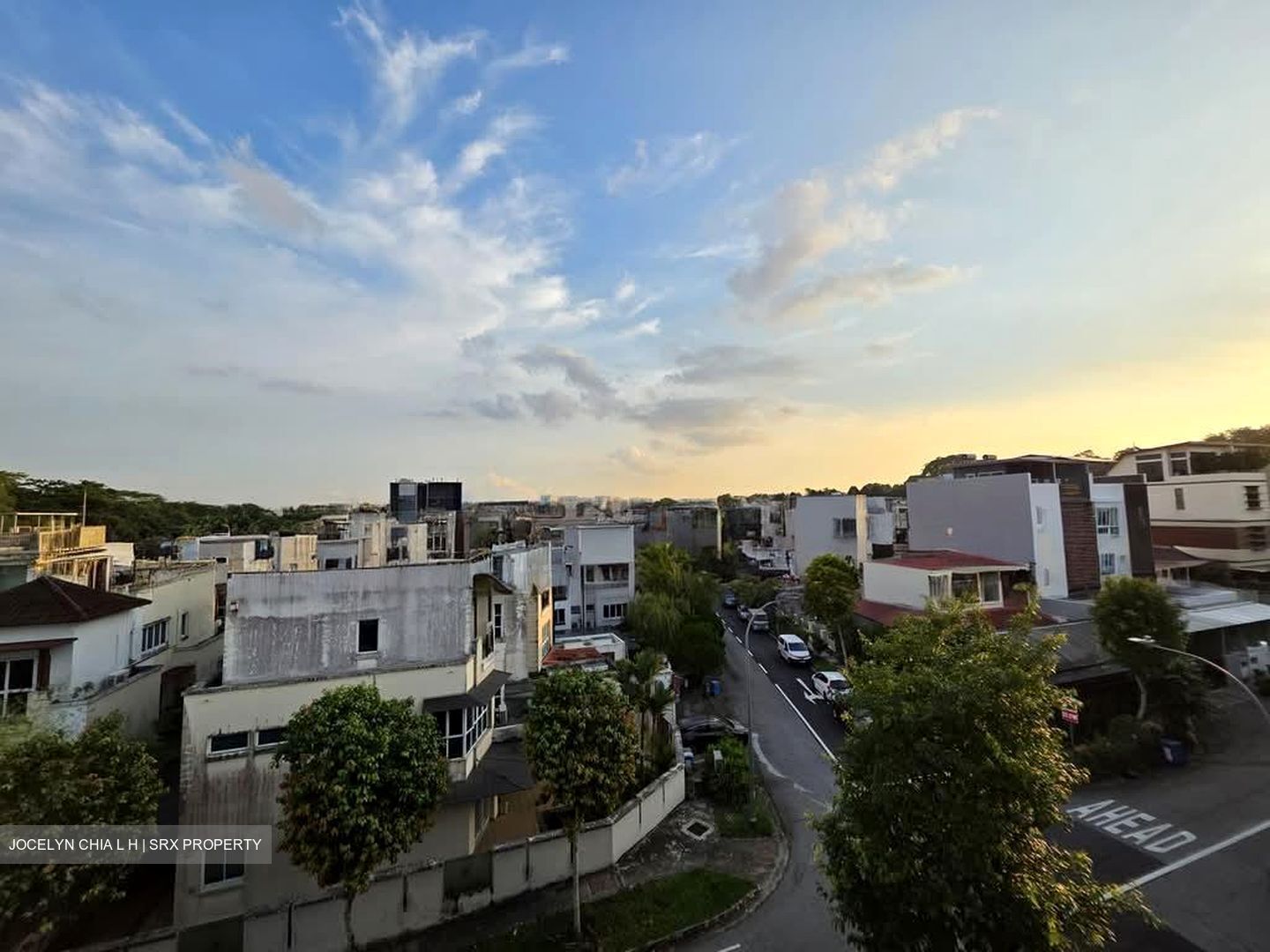 Straits Gardens (D27), Terrace #597542301